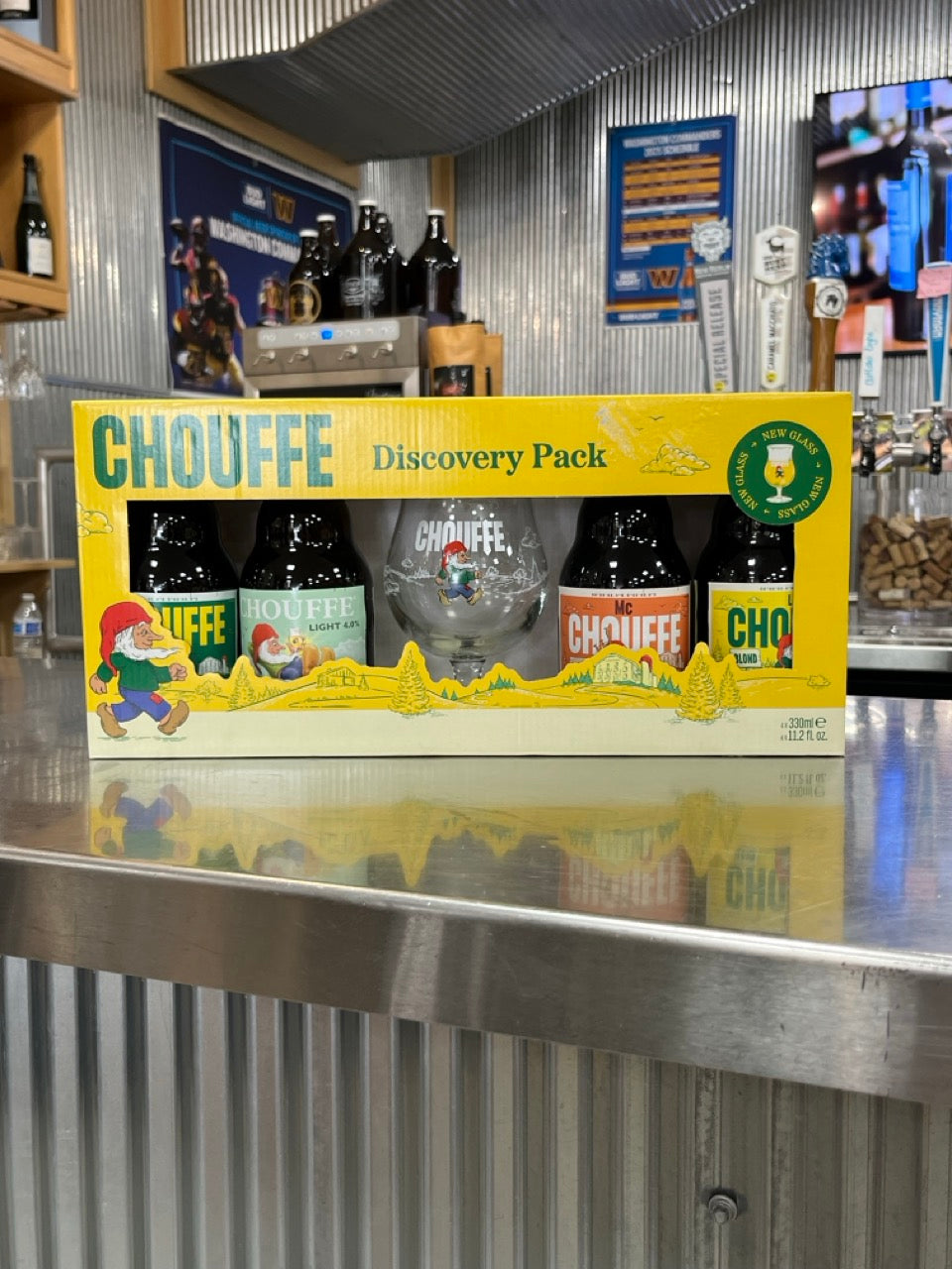 Chouffe Discovery Pack 4 Pint Sampler of Belgian Ale with Collector's Glass